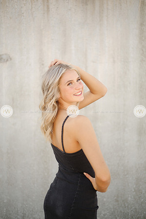 Chloe-136