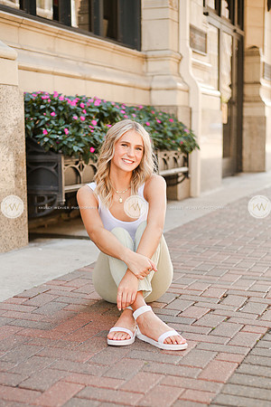 Chloe-147