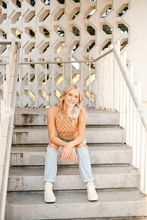 Chloe-169