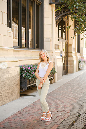 Chloe-143
