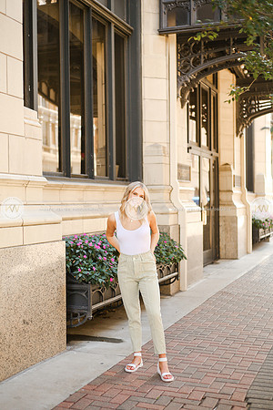 Chloe-142