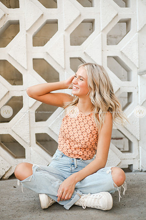 Chloe-178