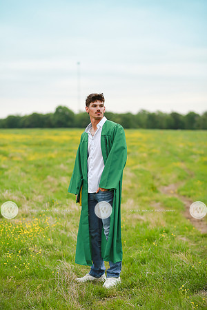 LukerGrad26-44-2