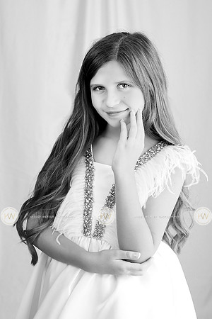 Dylan-9bw