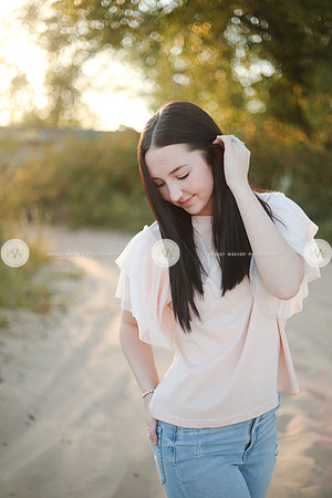 Laynie-218