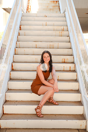 Laynie-175