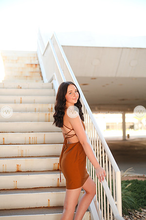 Laynie-172