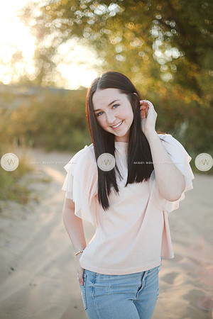 Laynie-219